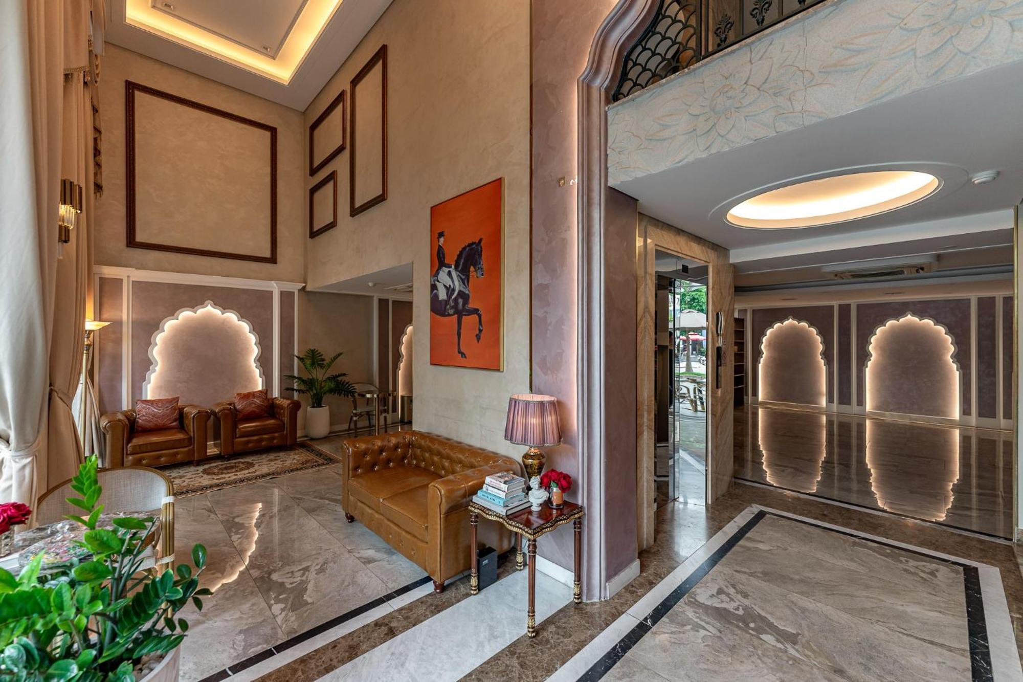 Golden Tree Hotel & Apartment ホーチミン市 エクステリア 写真